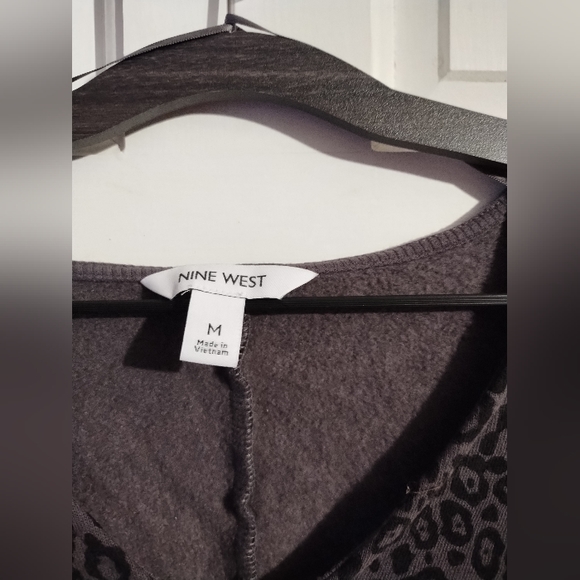 NINE WEST WOMENS ANIMAL PRINT DRESS SIZE Medium NEW WITHOUT Tags - Picture 4 of 7